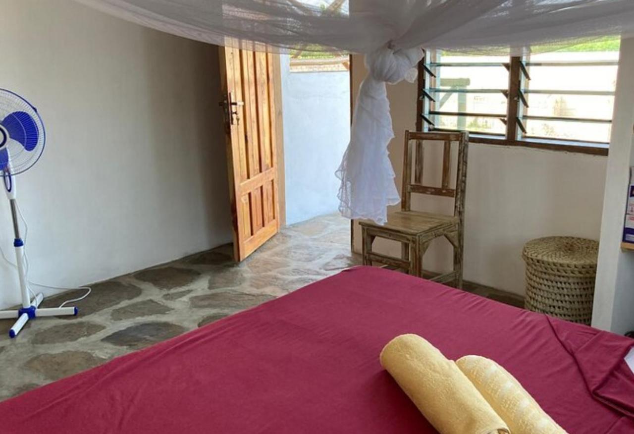 Poa Poa House B&B Watamu Ngoại thất bức ảnh